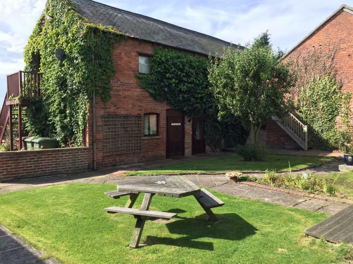 Rolandscroft Guest House Pontefract Exterior foto